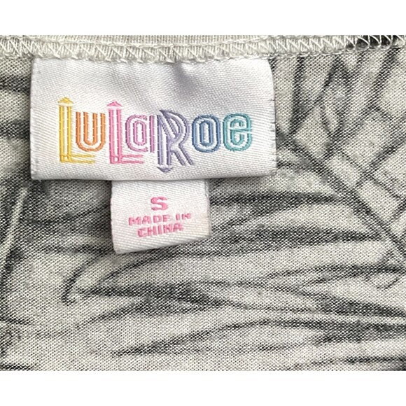 Lularoe Irma Womens Small‎ TROPICAL PLANT High Low Tunic Top Shirt Black White - Picture 3 of 4